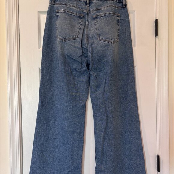 LOFT Curvy High Rise Wide Leg Jeans in Bright Mid Indigo Wash (size 29) - Picture 2 of 2